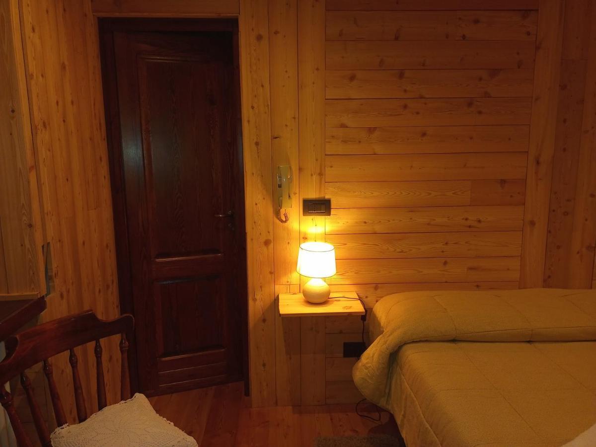 Albergo Martinet Vernante Extérieur photo