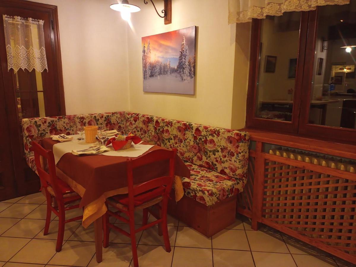 Albergo Martinet Vernante Extérieur photo