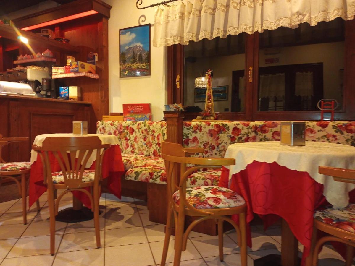 Albergo Martinet Vernante Extérieur photo
