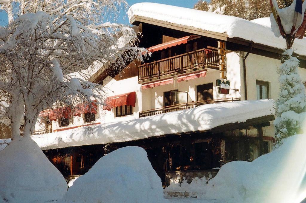 Albergo Martinet Vernante Extérieur photo