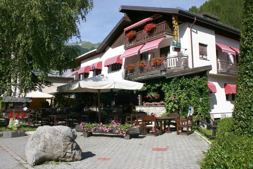 Albergo Martinet Vernante Extérieur photo