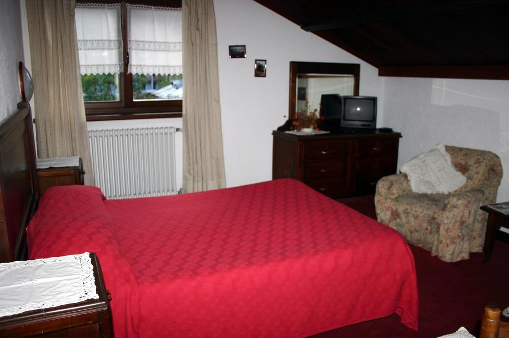 Albergo Martinet Vernante Chambre photo