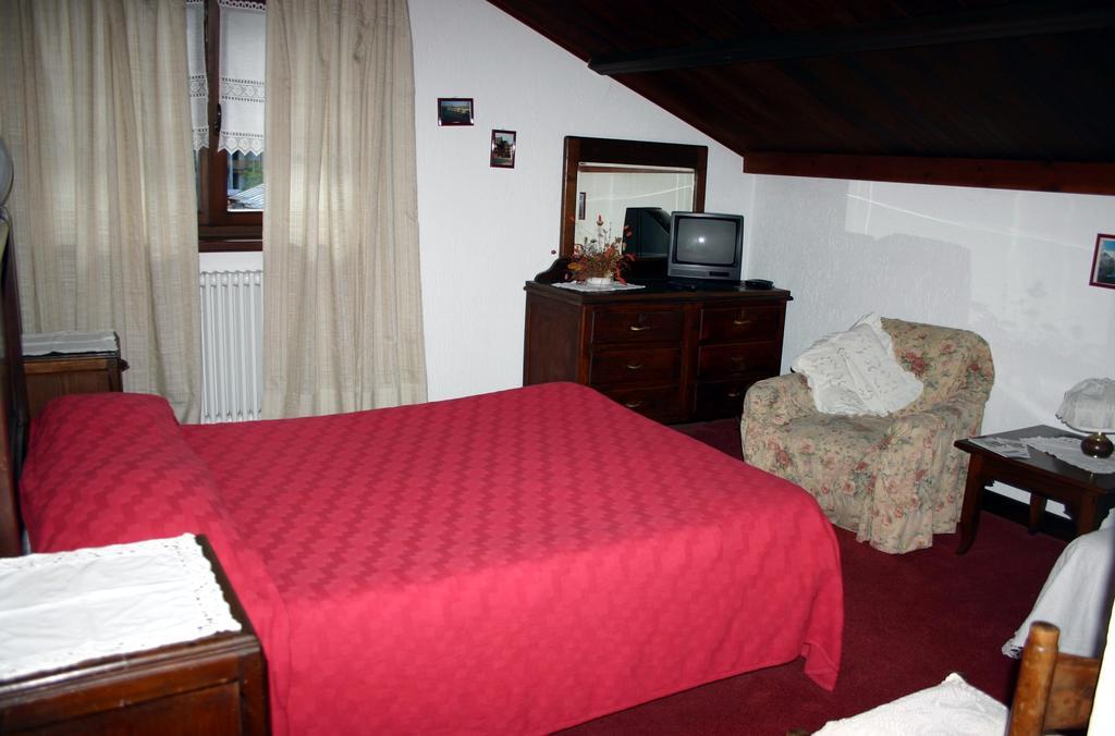 Albergo Martinet Vernante Extérieur photo