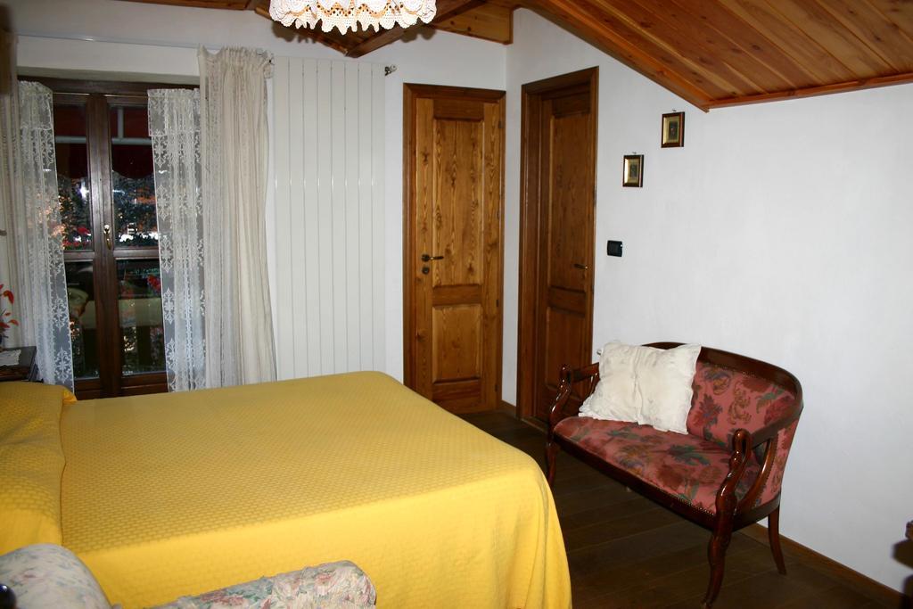 Albergo Martinet Vernante Extérieur photo